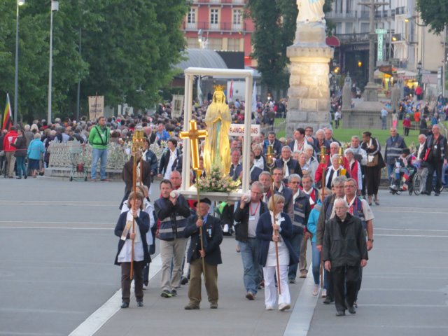 procesija5.jpg