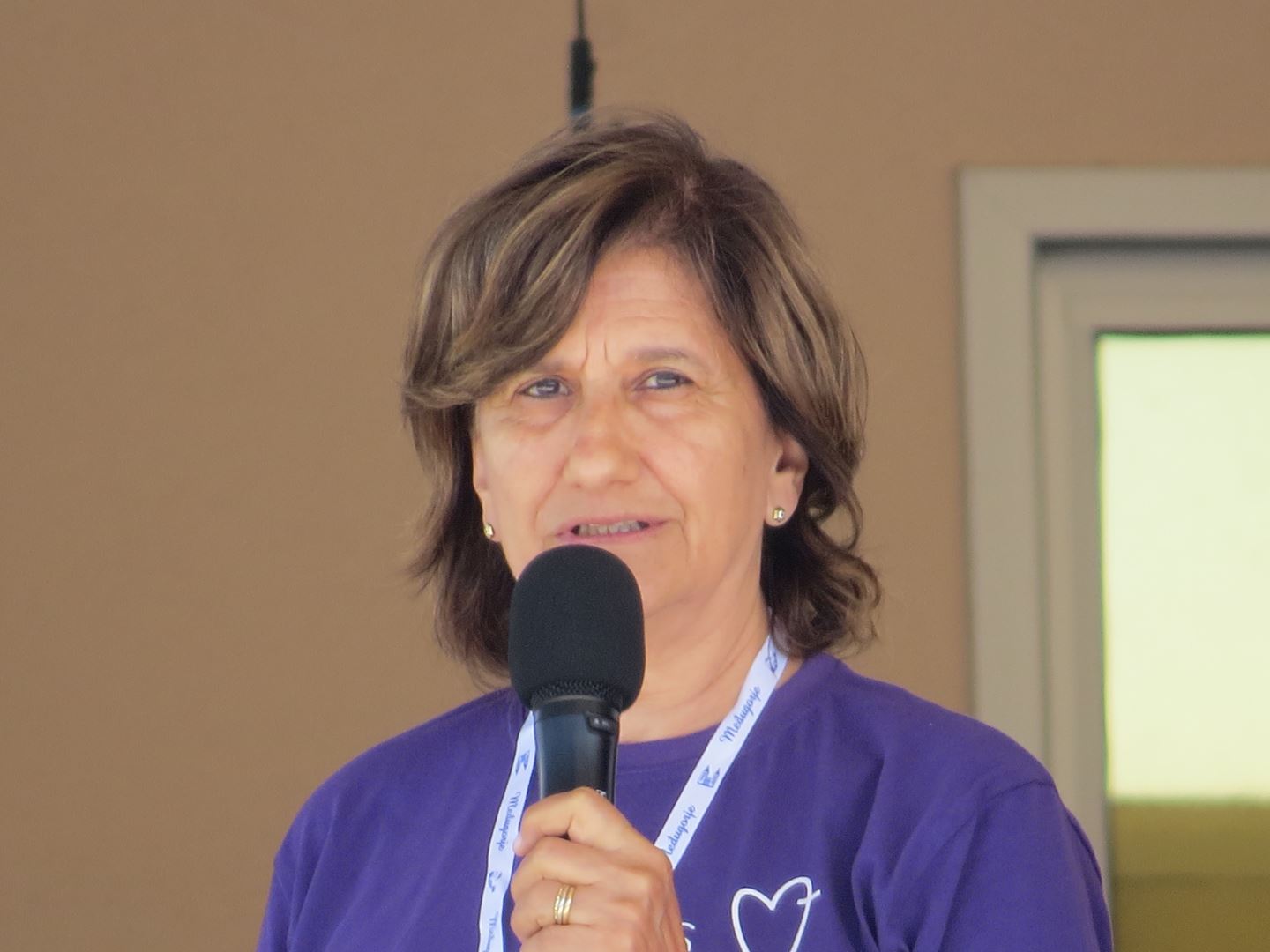 6. 8. D. Daniela Rossi