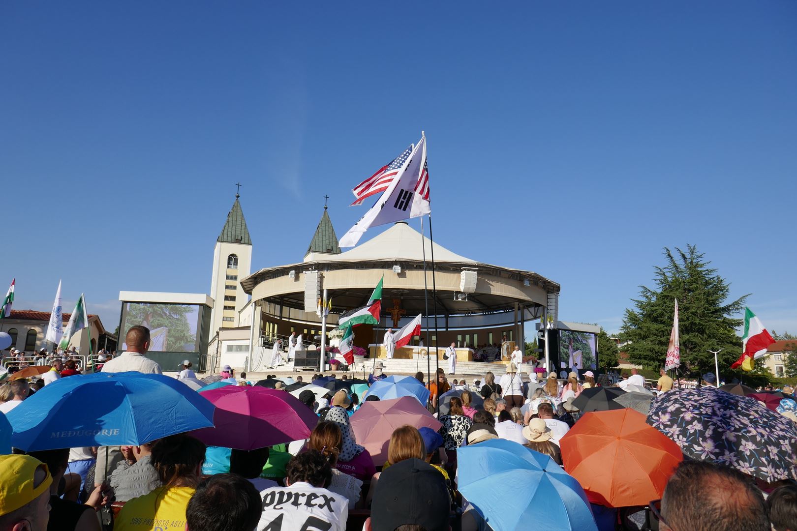 4. 8. P. Molitev Rožnega venca